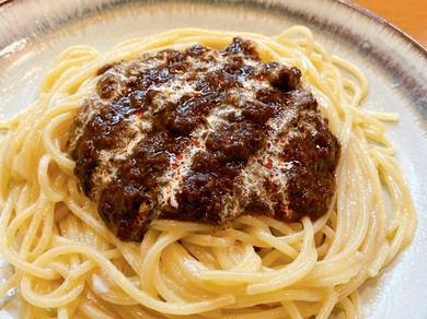 長時間煮込んだコクと風味。他ではなかなか味わえない絶品パスタ『ミートソース』