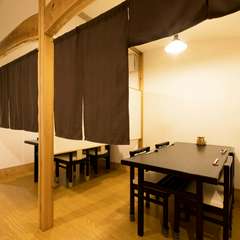 大切なビジネスシーンに頼りになる一軒。広い半個室もご用意