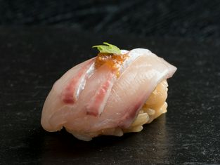 Sushi restaurant Genroku