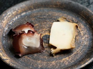 お酒が進む絶品おつまみ！噛むほどに旨い『あわび　たこ』