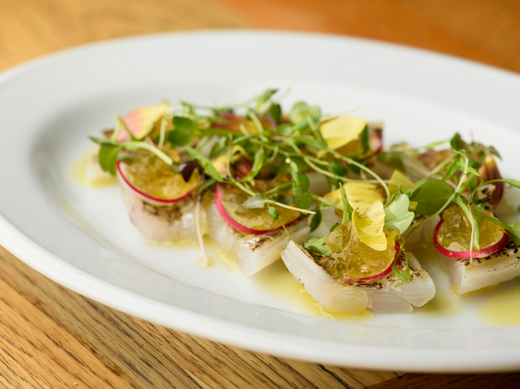 旬の味覚を堪能。素材を最大限に活かした『カルパッチョ』