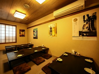 地元の人がざっくばらんに集えるアットホームな串かつ店