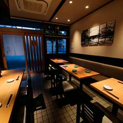 一人でふらりと立ち寄って、好きな料理とお酒に酔いしれたい