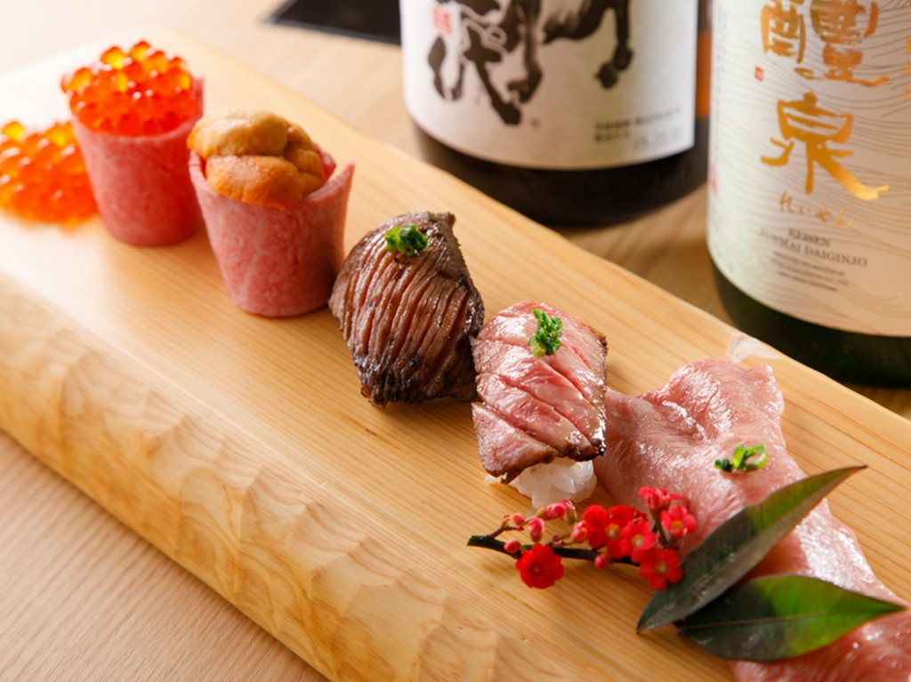 プレミアム飛騨牛にぎり　五種盛り