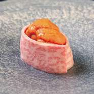 飛騨牛×ウニ軍艦