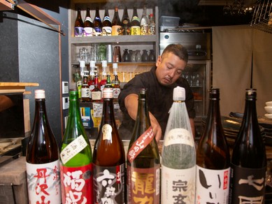 飲んでみたくなる日本酒が、ずらりと並べられている