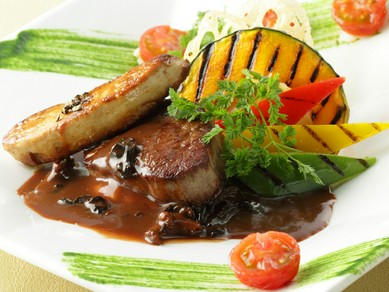 メインにお肉とお魚どちらもお楽しみいただけるフルコース『コンチェルト』