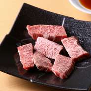 甘味が強くて柔らかい肉質が特徴の、地元茨城県産「常陸牛」。中でも女性に人気の部位がハラミです。噛み応えがありつつも柔らかく、芳醇な旨味を堪能できます。