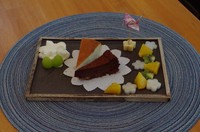 チーズとチョコのケーキにお好みのドリンクの欲張りセット!