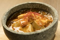 旨　715円
旨辛748円
激辛748円

選べる3つの辛さ。
