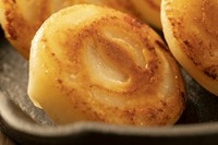 皮の中から溢れる汁、モチモチの皮。
旨みを全て生地の中に閉じ込めた至高の一品。