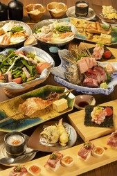 お肉もお魚もお寿司もデザートも、よくばりに楽しめる！
ご友人やご家族、会社の集まりなどにぜひ！