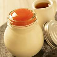 坂本養鶏直送!!　真っ赤卵のせこだわりプリン