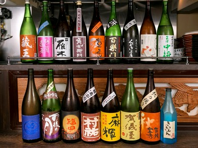 料理にマッチした銘柄を厳選。日本全国から集めたこだわり日本酒