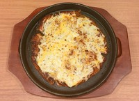 トッピングの定番チーズは「かしみん焼き」との相性もベストマッチ!