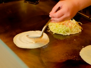 鮮度を大切に粉も野菜も、信頼の置ける業者より仕入れ