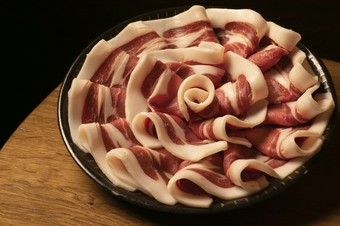 くさみのない柔らかさでジビエのイメージを覆すほどの美味しさ『猪肉ロース』