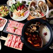 極みダシのもつ鍋を筆頭に、4種の鍋からメインをお選びいただける宴会コースは2980円～ご用意。直送海鮮のお刺身やその他居酒屋メニューも充実しております。
