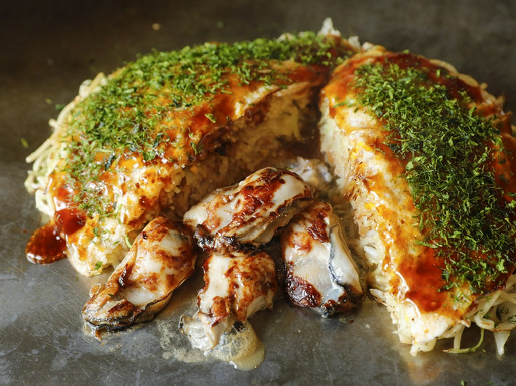 牡蠣入りお好み焼　そば肉玉子／うどん肉玉子