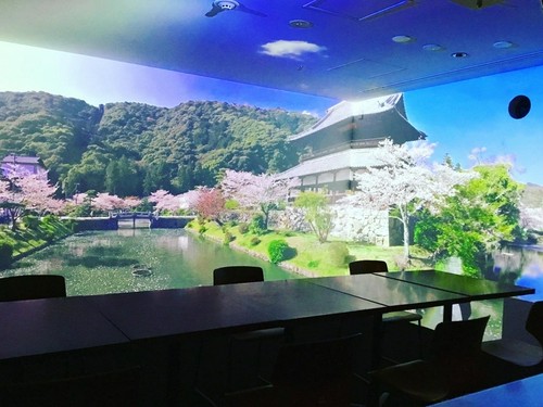 キューブルーム