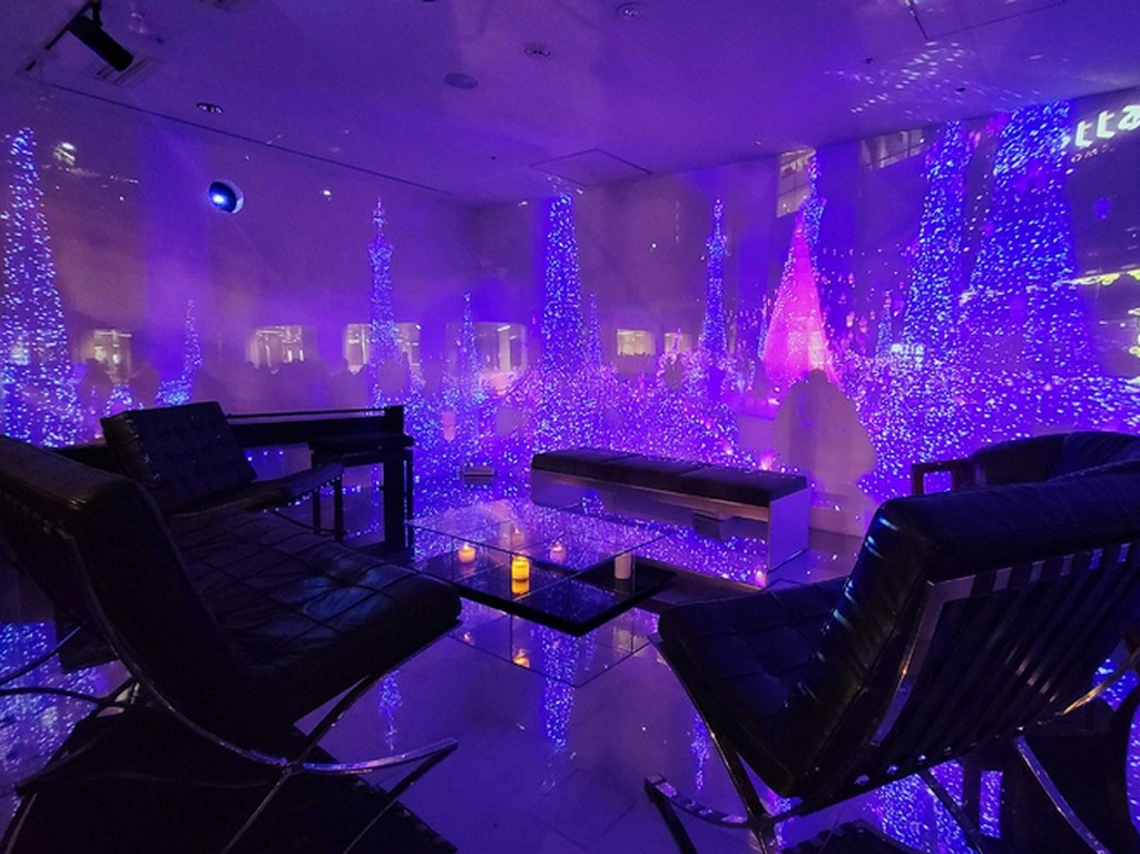 風景に囲まれた個室もございます。