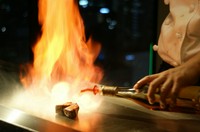 前菜
本日の逸品
おすすめサラダ
オマール海老テール又はアワビ
A5等級黒毛和牛ステーキ　
サーロイン100g 又は フィレ80ｇ
野菜焼き
ガーリックライス 又は 梅じゃこ御飯
香物　味噌椀　
デザート
コーヒー又は紅茶