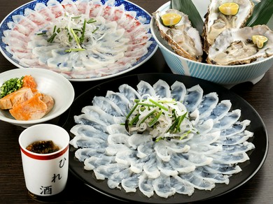 天然とらふぐ、すっぽん、旬の高級魚介で彩る贅沢な皿が集う