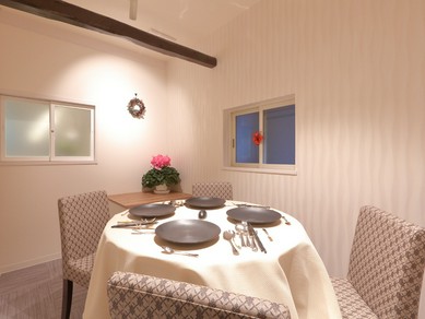 おもてなしに身を委ねる、気取らない大人のデートに