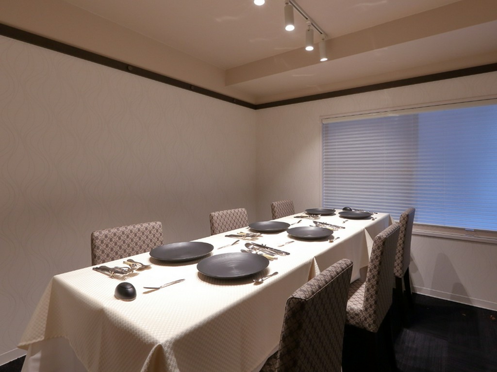 居心地のよさを追求した個室で、ゆったりと流れる時間を満喫