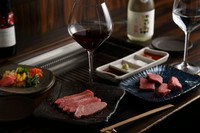 迷われた時には絶対にこれ！オーナーソムリエが神戸ビーフに合う厳選ワインとのマリアージュと楽しい時間を提供します！