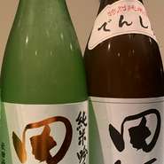 青森の地酒「田酒」青森の焼酎「六趣」もあります。