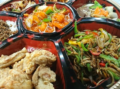 お弁当、オードブル、単品料理　テイクアウトOK!