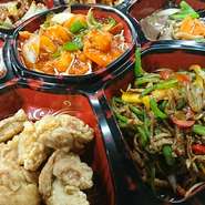 フョーハイ
民生名物イカ天
エビのケチャップ
揚げ餃子
酢豚
牛肉ピーマン炒め
八宝菜