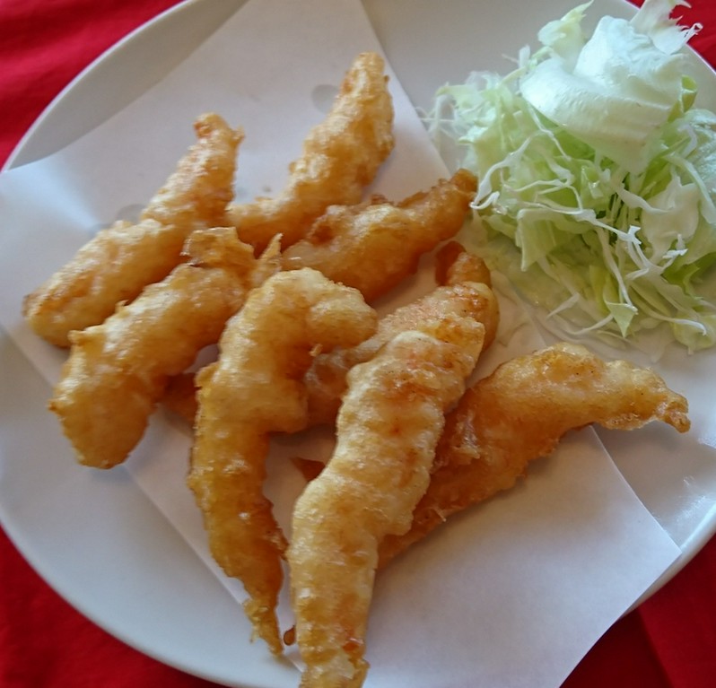 衣はカリっと、イカは柔らか『民生名物イカ天（カラアゲ）』