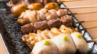 備長炭で焼き上げる『焼き鳥』