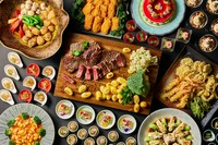 夜は落ち着いた雰囲気で至福のひと時を。
お一人様 大人4,800円/ 小学生1,800円/ 幼児(3~6歳)1,200円