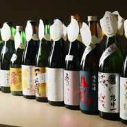 注目の「吟のいろは」の新酒をはじめ、オススメの銘柄を常備20～30種用意。掲載メニュー以外にも今イチオシの日本酒多数用意しています。