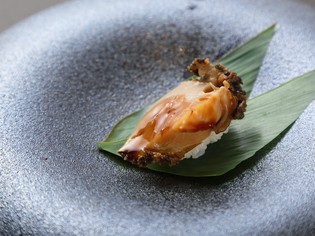 受け継がれてきた味『自家製煮あわび』