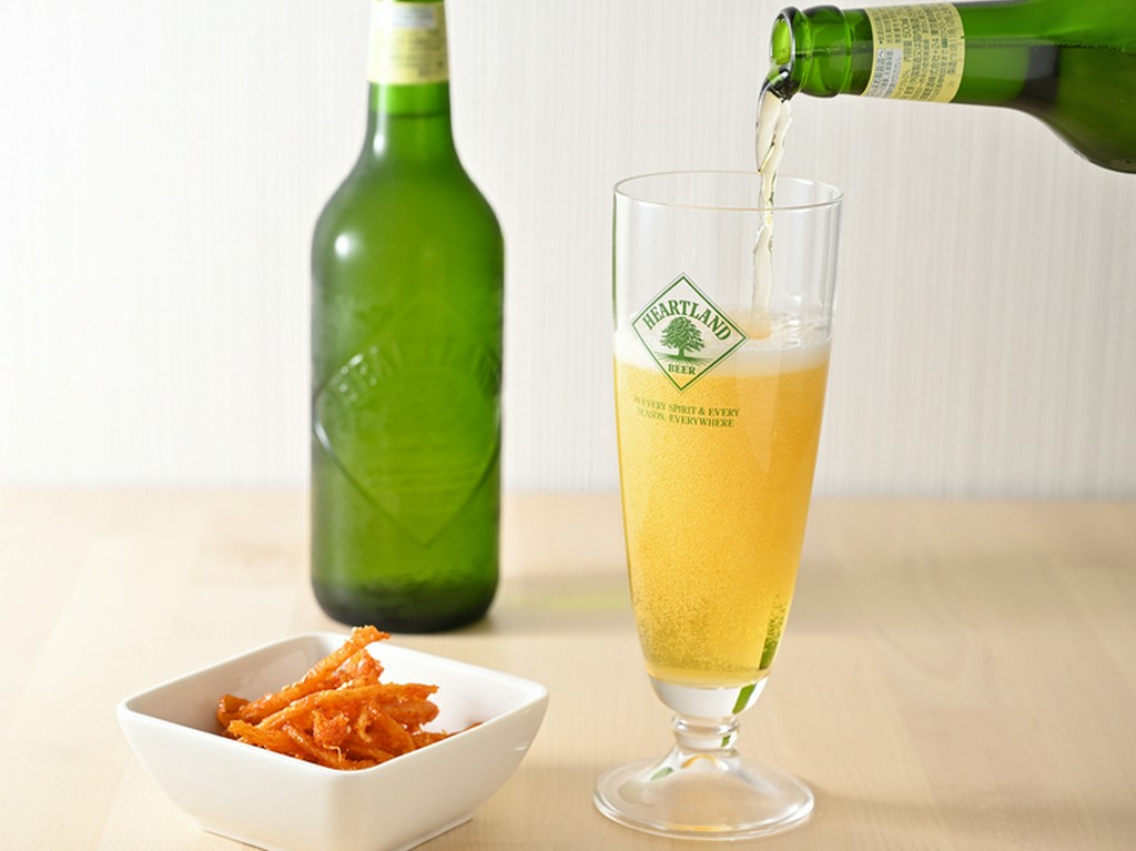 大衆居酒屋のようにリーズナブルにアルコール類が楽しめる