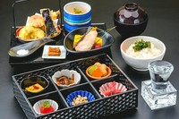 4種のお昼膳のうちのひとつ、天ぷらがメインの『瑞雪』