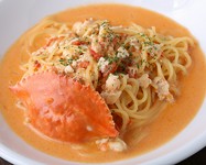 渡り蟹のクリームパスタ。やっぱり人気No.1。