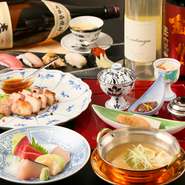 高級料亭さながらの料理をリーズナブルに提供する穴場的名店。『酒肴向け』『宴会向け』「会食向け』の3種のコース料理があり、予算に応じたアレンジにも柔軟に対応。120分2000円で飲み放題をセットできます。