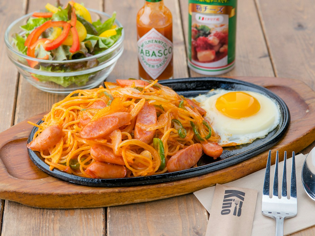 懐かしい味を堪能できる、店で1番人気の『ナポリタン』