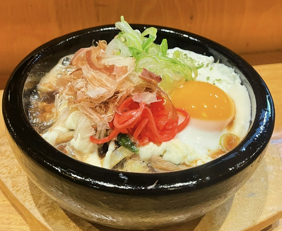 ボリューミーで食べ応えのある『濃厚スープの炊き餃子』