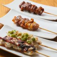 ※写真手前がムネ肉、奥がもも肉です。