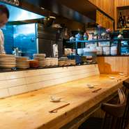 肩肘張らず、四川料理をベースにした中国料理を堪能できるので、普段のカジュアルなデートに最適です。フカヒレやスッポンなど、贅沢な素材を使った料理やコースは、特別な日のディナーに活躍しそう。