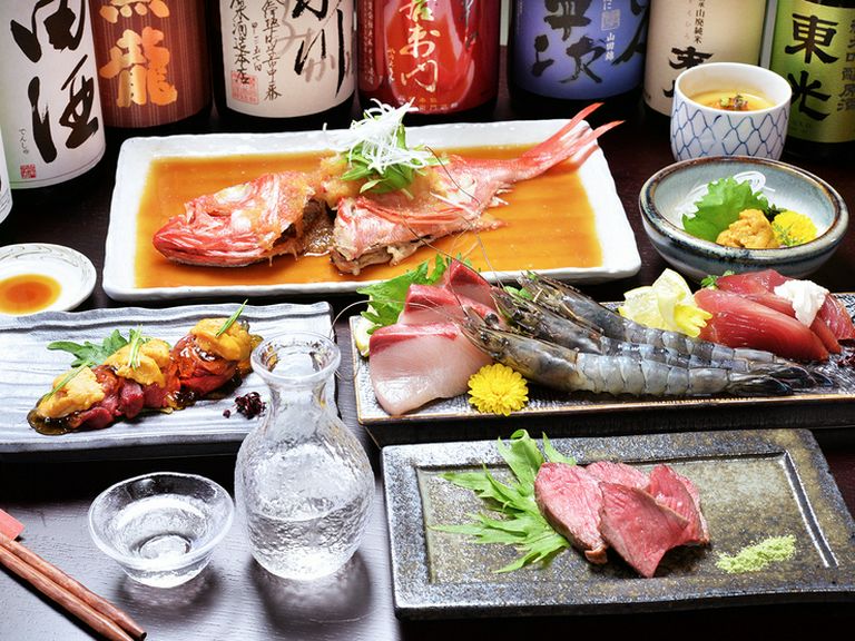人気メニュー『うにの茶碗蒸し』も含まれるコースは4,500円〜