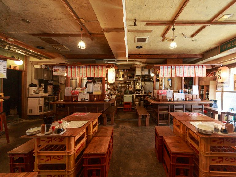 店内全景