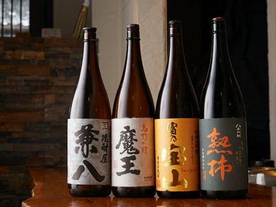 焼酎も多数用意