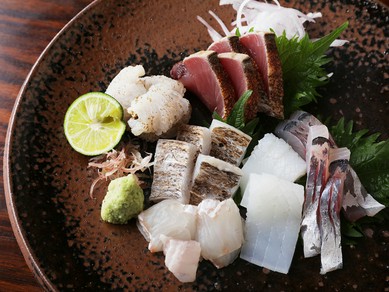 旬の食材を使った料理でゲストをおもてなし
